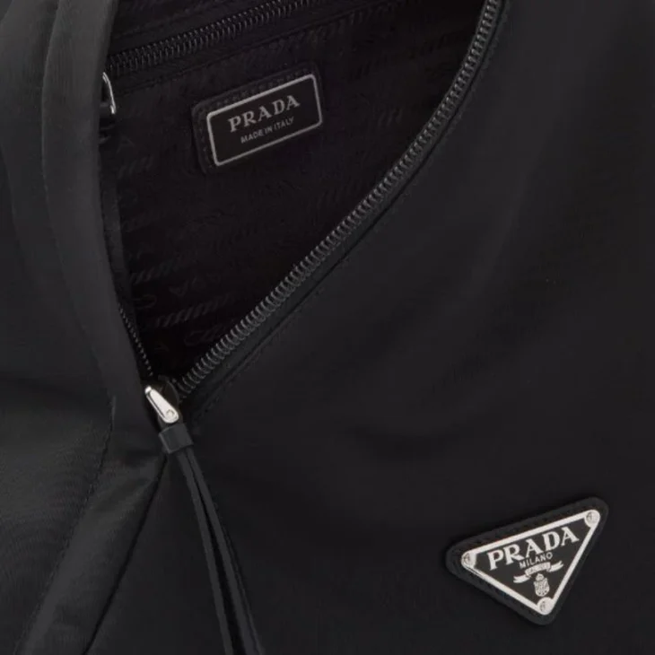 Prada Re-Nylon logo-plaque backpack - Image 3