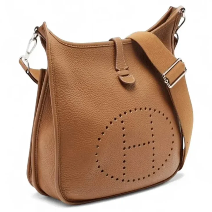 Hermes Evelyne III Taurillon Clemence PM Gold - Image 3